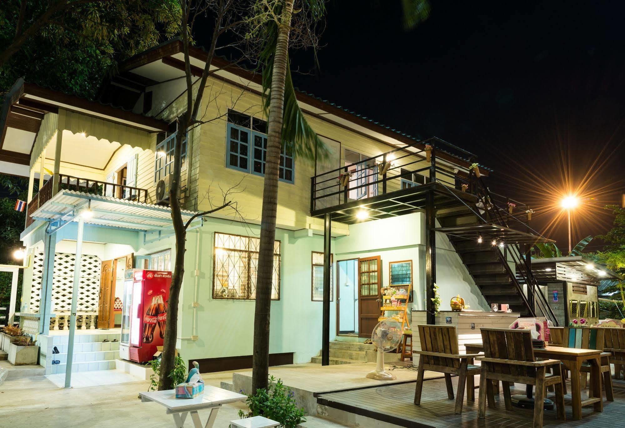 Nty Hostel Near Suvarnabhumi Airport Banguecoque Exterior foto