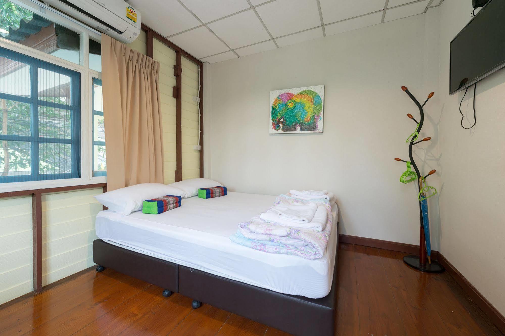 Nty Hostel Near Suvarnabhumi Airport Banguecoque Exterior foto