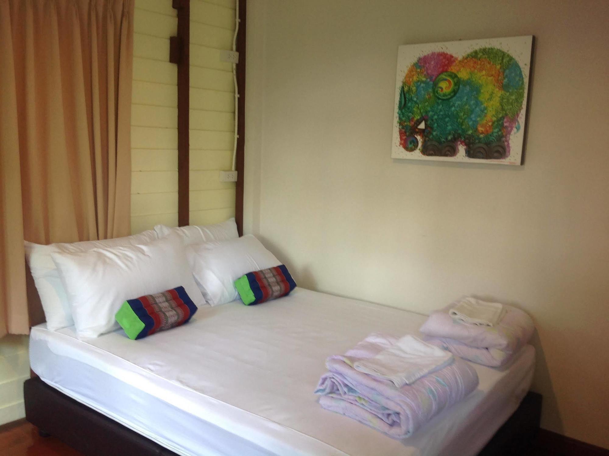 Nty Hostel Near Suvarnabhumi Airport Banguecoque Exterior foto