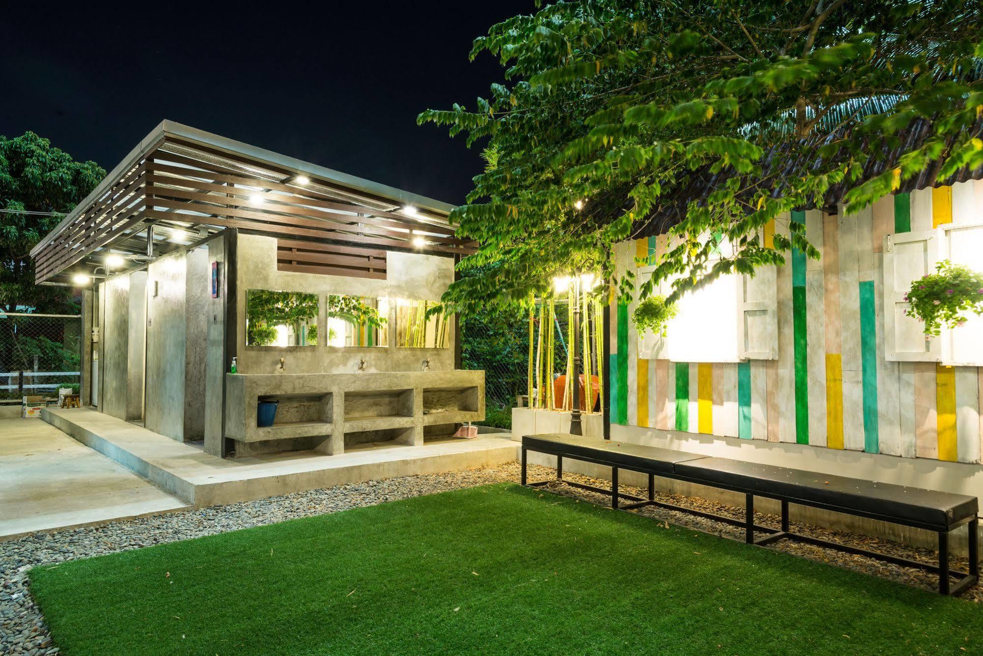 Nty Hostel Near Suvarnabhumi Airport Banguecoque Exterior foto